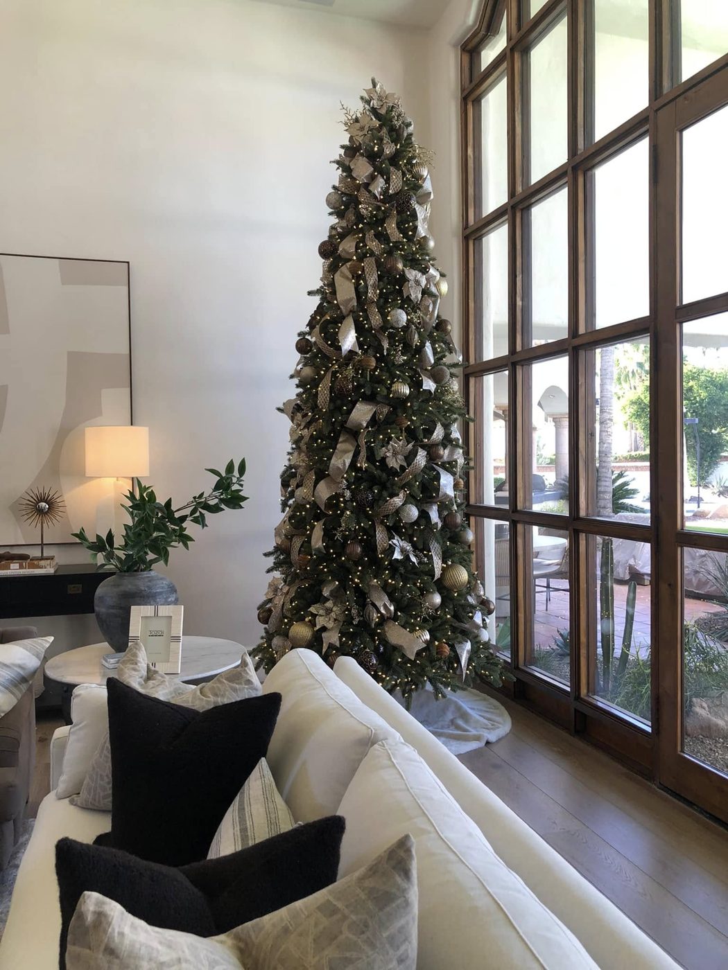 Holiday design by Elves to the Rescue