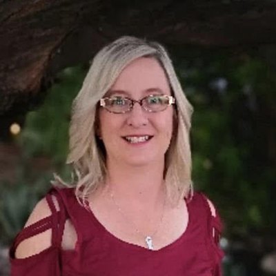 Laura Schweikert